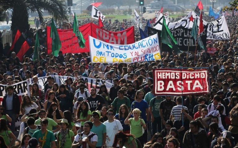 “LA INELUDIBLE POSICIÓN POLÍTICA” una columna de Juan Gajardo López