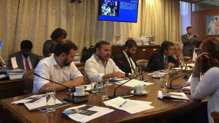 Diputado Barrera acusó intromisión ilegítima de ministro Larraín en los tribunales de justicia