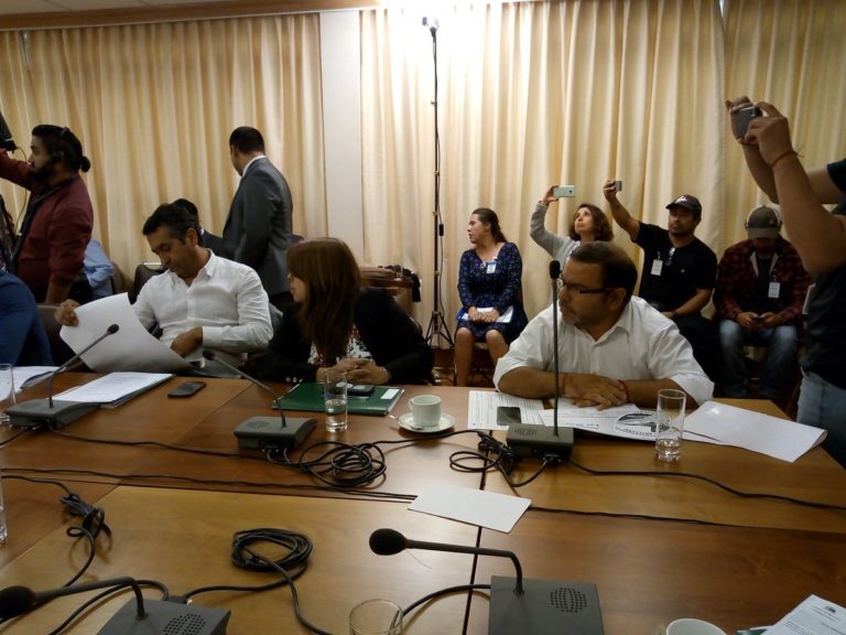 Otro paso más en el Congreso para anular ley de pesca