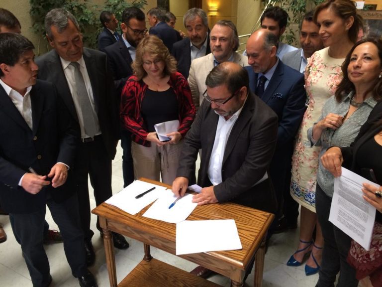 Oposición logra acuerdo de coordinación: No permitirá que gobierno genere retrocesos en derechos de las personas