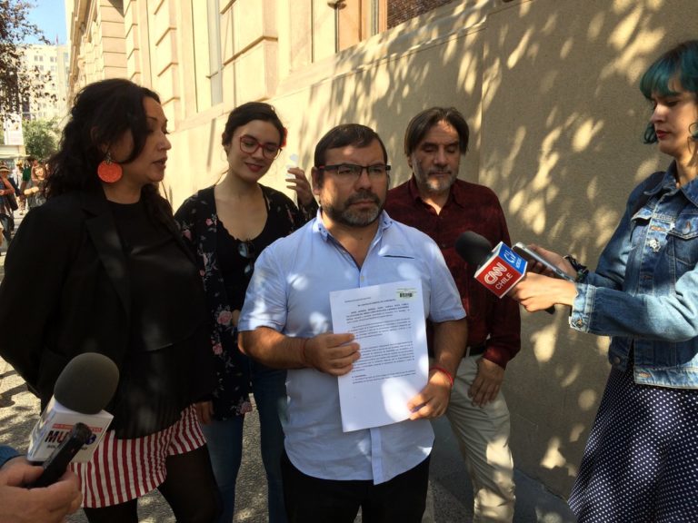 Bancada PC – Independientes presenta recurso en Contraloría contra instalación de medidores “inteligentes”