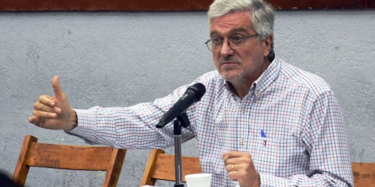 Economista Julio Gambina: “Argentina se presta para potenciar la hegemonía de Estados Unidos en la región”