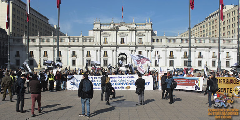 Coordinadora de Trabajadores de la Minería entregan nueva Carta a Piñera solicitando ratificación de convenio 176 de la OIT