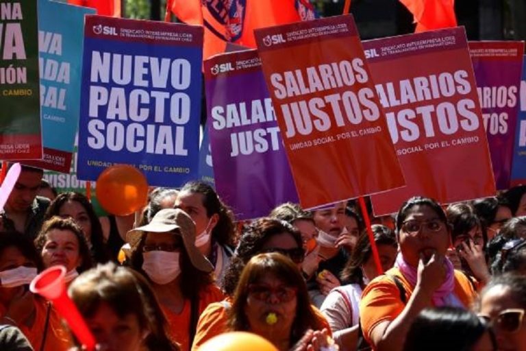 Juan A. Lagos destacó los diálogos que lleva a cabo el gobierno, sus parlamentarios, con apoyo ciudadano para concretar las exigencias y superar las desigualdades sociales