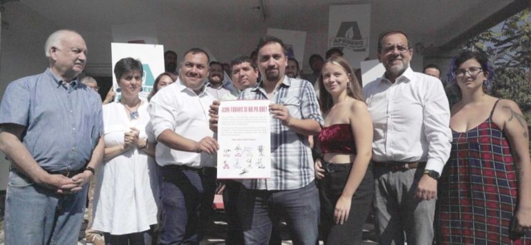 Comando Chile digno entregó oficialmente el espacio de su franja de TV a organizaciones sociales