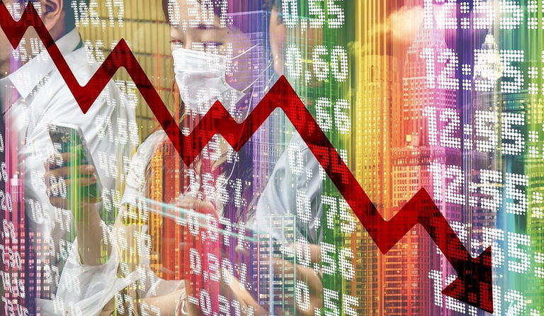 Economista Andrés Solimano: “Gran empresariado aprovecha crisis sanitaria para precarizar aún más el empleo sin medir sus consecuencias sobre el consumo y la economía”