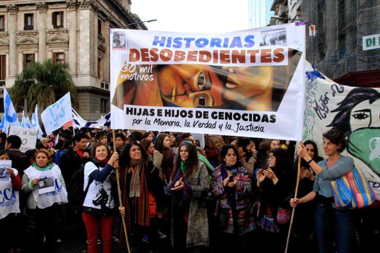 Especial de Prensa: familiares de genocidas rechazan la petición de indulto por crisis sanitaria.