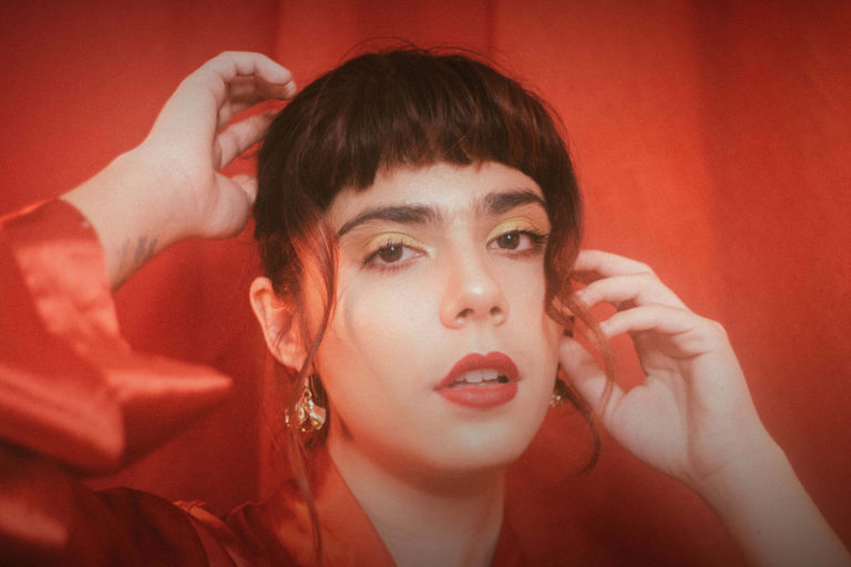 ‘Ay, Amor’: la búsqueda honesta del romance en la nueva canción de Dulce y Agraz