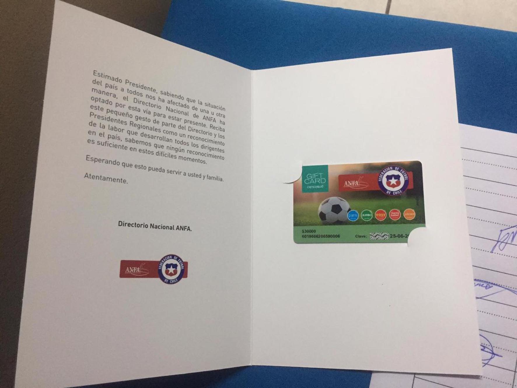 ANFA ENTREGÓ GIFT CARDS A CADA CLUB ANFA ENTREGÓ GIFT CARDS A CADA CLUB