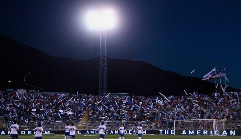 Estadio de la UC Perfeccionará Iluminación