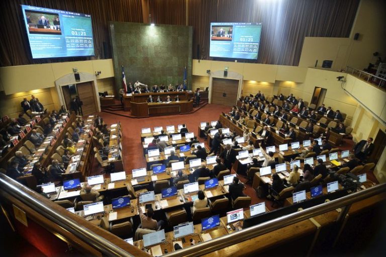Aprobadas indicaciones en Comisión de Constitución y pasa a Sala nuevamente. Diputado Gutiérrez llama a estar alertas para la votación