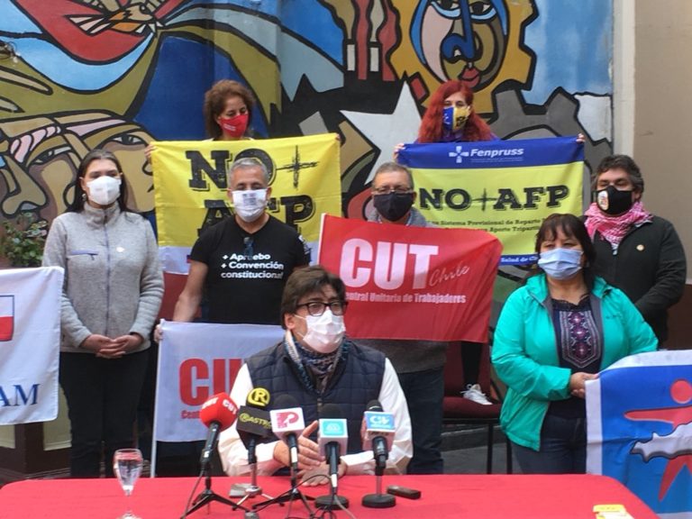 Comandos por el Apruebo junto a Unidad Social y la CUT piden que no se niegue a nadie el derecho a votar en octubre