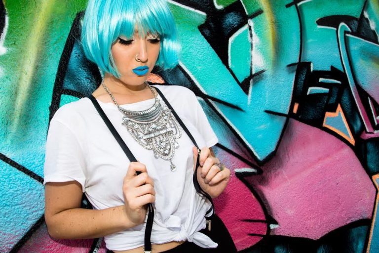 Música Nueva: Aliice empodera a jóvenes LGBTQ+ con su música en nueva serie de Netflix.