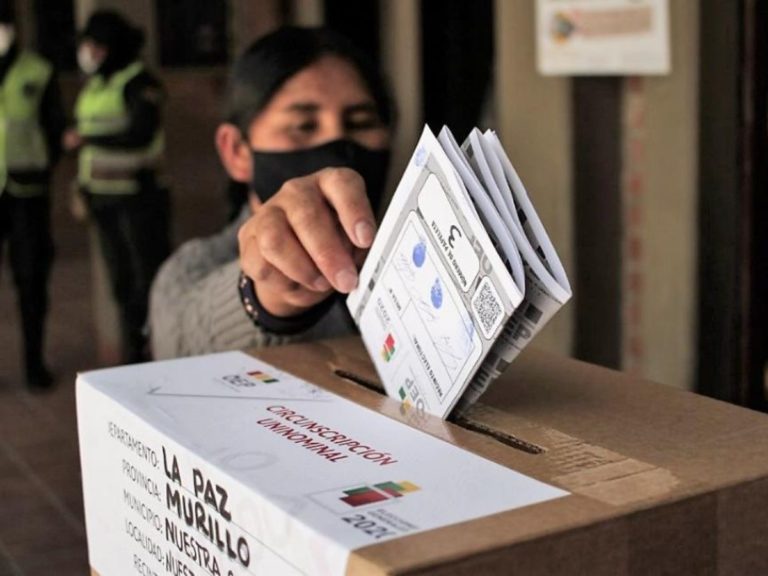 Por las Anchas Alamedas: El panorama en Bolivia para las elecciones de este 18 de octubre.