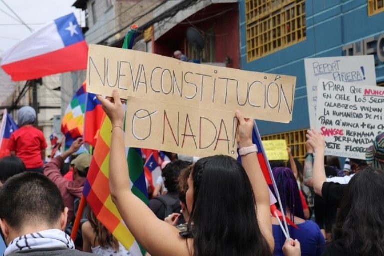 Unidad, contenidos y participación: principales desafíos de la oposición política para la nueva Carta Magna.