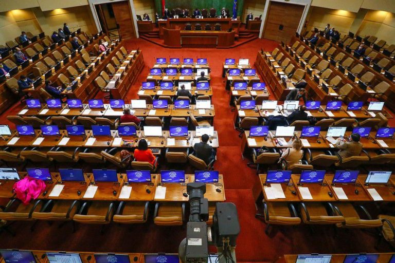 Veto al retiro del 10 %:  la maniobra del ejecutivo para desmoronar su aprobación.
