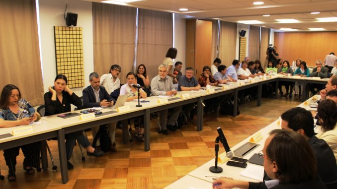 Negociación sector público: Carlos Insunza señala que respuesta es insuficiente e implica una pérdida de poder adquisitivo
