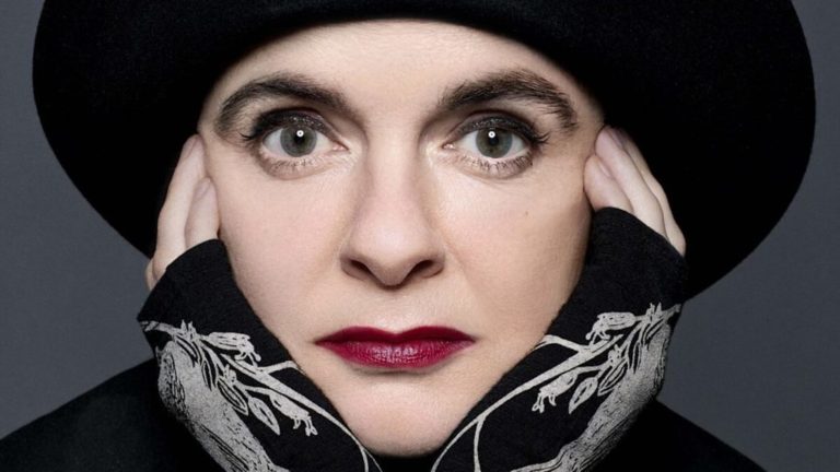 Leer es Resistir: “Estupor y temblores” de la escritora Amelie Nothomb.