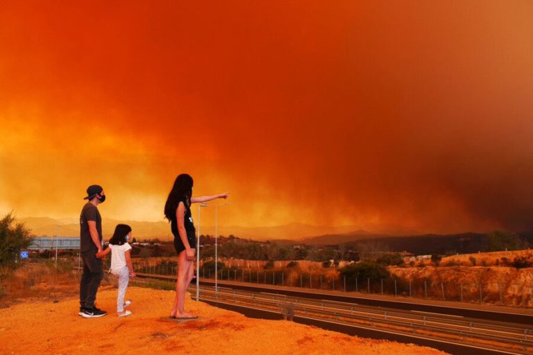 Sergio Galilea sobre los mega incendios: “Aprendemos poco y mal”.