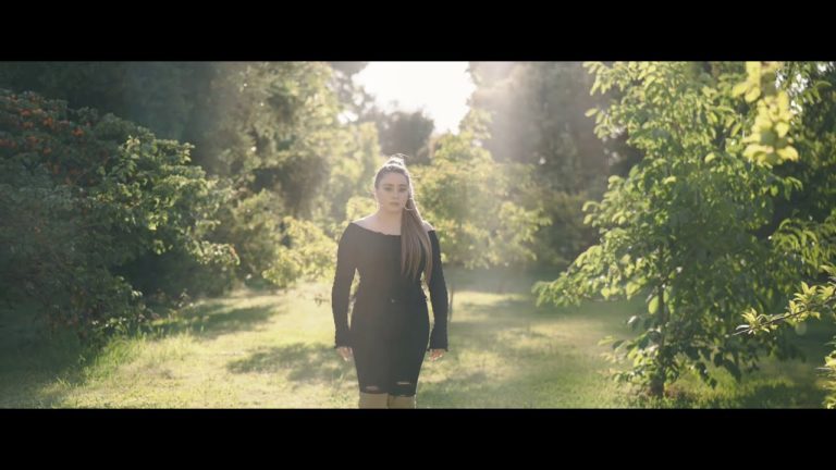 Música Nueva: Sofía Siguel se sigue abriendo camino en la escena musical con el single “Único”.