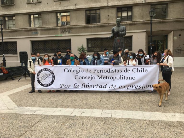 El imperativo que la nueva Constitución consagre el derecho a la información, el pluralismo y una verdadera libertad de prensa
