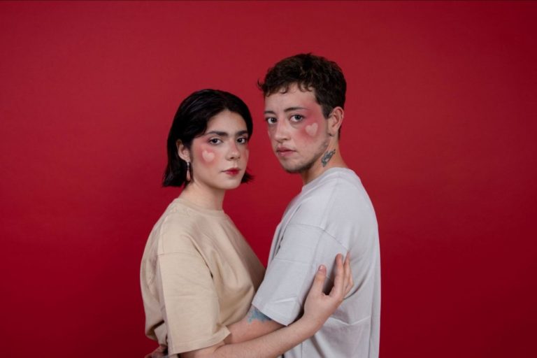 Música Nueva: Noah Blanco presenta su intimidad sonora junto a Dulce y Agraz con “No guardes tu amor”.