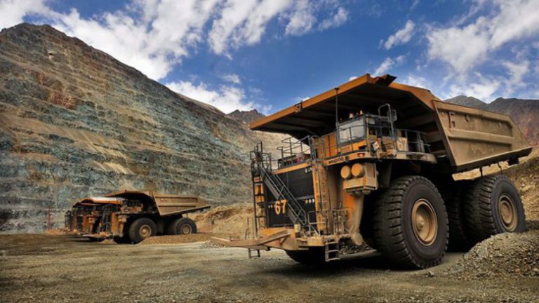 Tierra Colorada: Trabajadores de la minería se pronuncian sobre el proyecto de Royalty Minero.