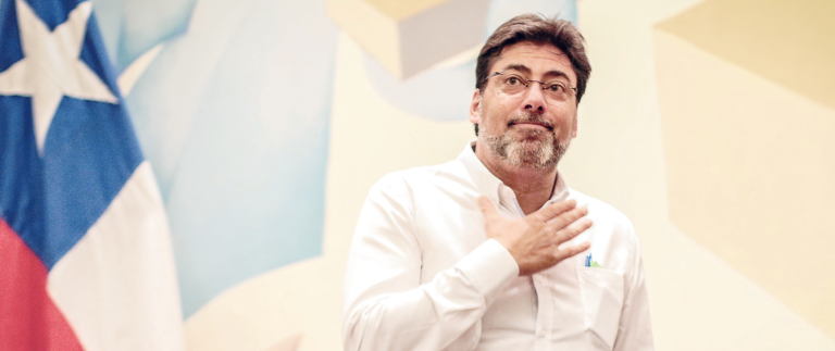 PC formaliza candidatura presidencial de Daniel Jadue: “Un orgullo tener en nuestras filas a quien ha concitado un apoyo transversal y amplio de la ciudadanía con grandes posibilidades de éxito”