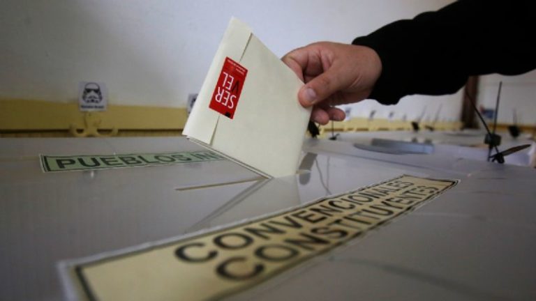 En Ruta: Partido Comunista se posiciona en las votaciones de constituyentes, alcaldes y concejales.