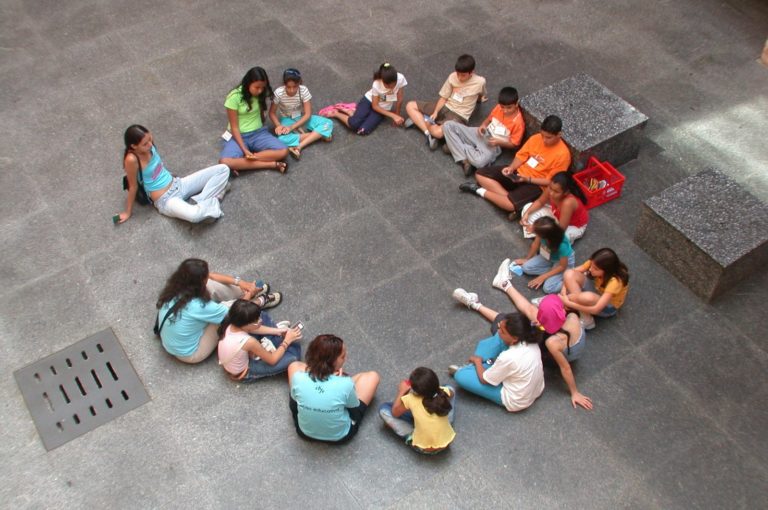 Juventudes: Organizaciones preparan informe alterno para el Comité del Niño en Ginebra.