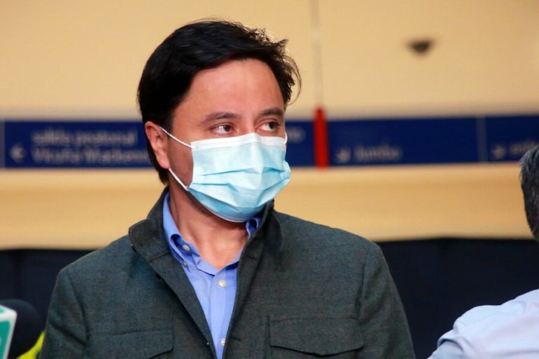 Tierra Colorada: Confusam cataloga de injurias dichos de alcalde Carter en contra de trabajadores por caso fármacos.
