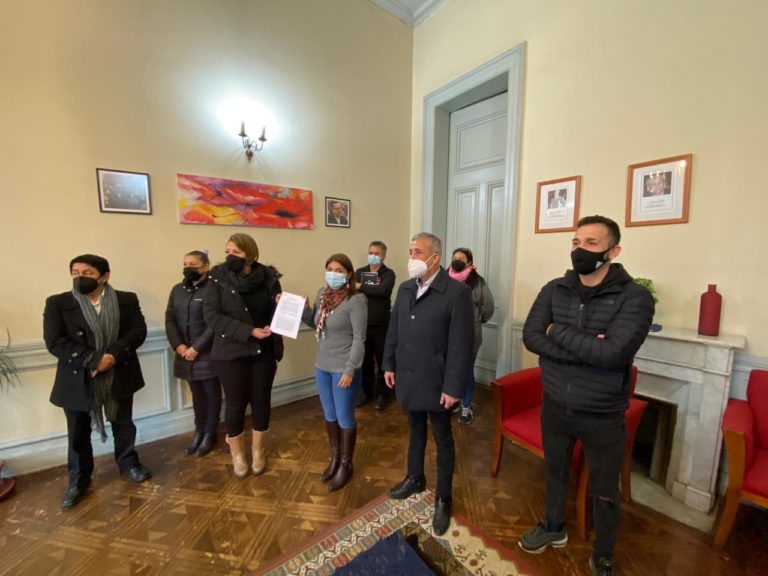 CUT y trabajadores/as del comercio piden cierre sus puertas a las 19h por grave situación de inseguridad