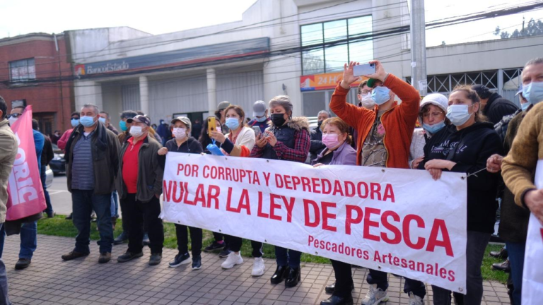 Gabriel Boric en el Biobío: “Nuestro compromiso es un nuevo modelo de desarrollo que termine con las termoeléctricas y anular la corrupta ley de pesca”