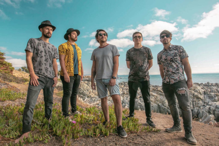 Música Nueva: Banda Aurosideral aborda inseguridades y temores en su reciente videoclip de “Sincronía”.