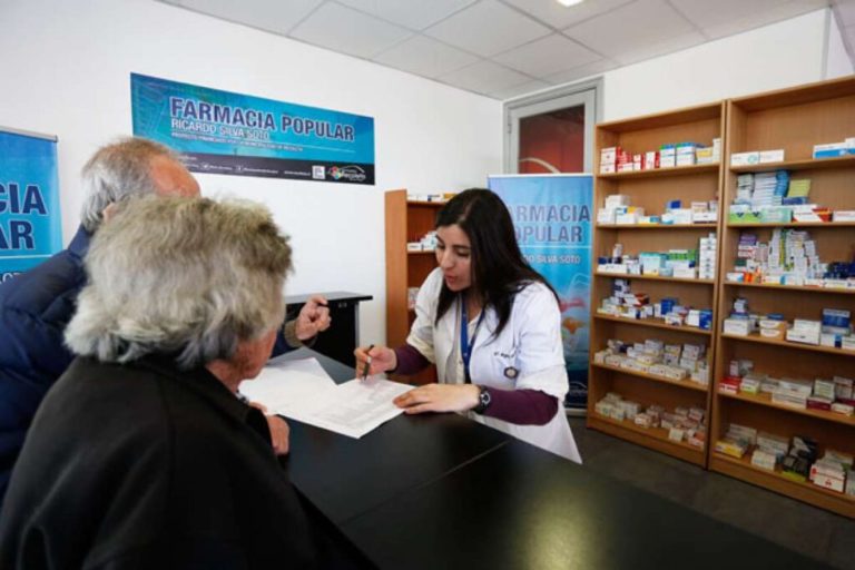 Especial de Prensa: Asociación Chilena de Farmacias populares desmiente mediático rumor de quiebra.