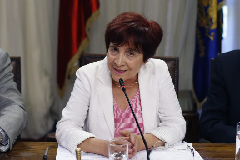 Carmen Hertz: “Debe aprobarse el indulto general para los presos del estallido social; es una medida ineludible atendiendo razones humanitarias y en relación al debido proceso”