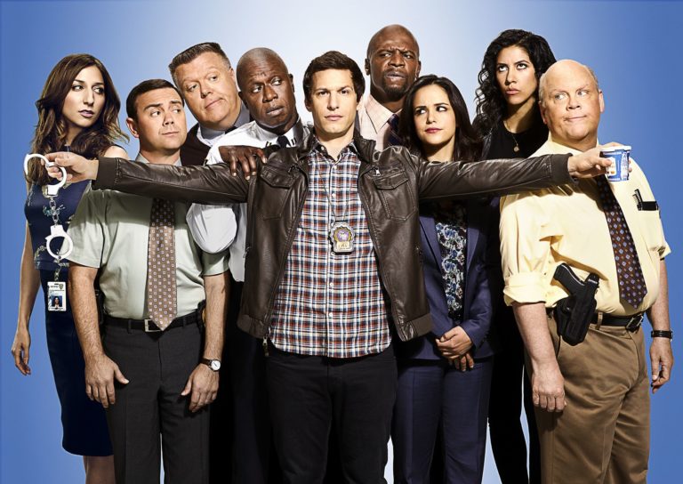 Función Vermú: La última temporada de “Brooklyn 99” y la esperada tercera temporada de “Sex Education”.
