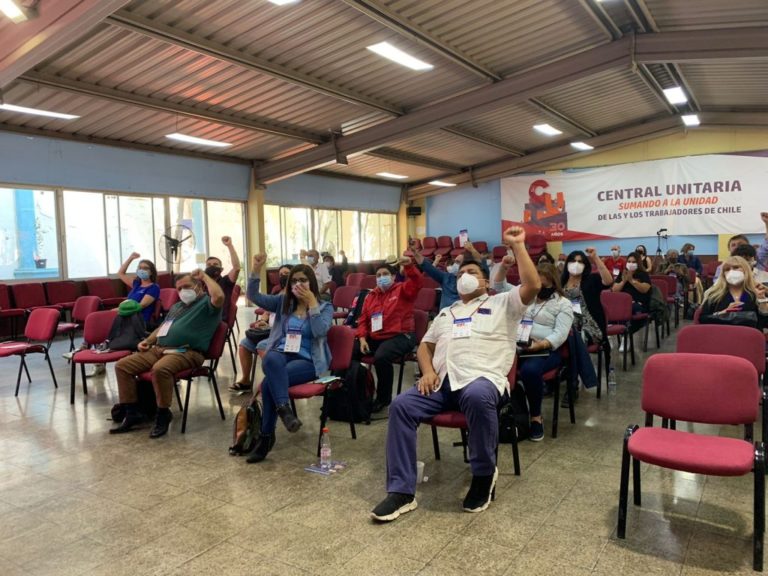 Consejo Directivo de la CUT aprobó por unanimidad apoyo al candidato Gabriel Boric