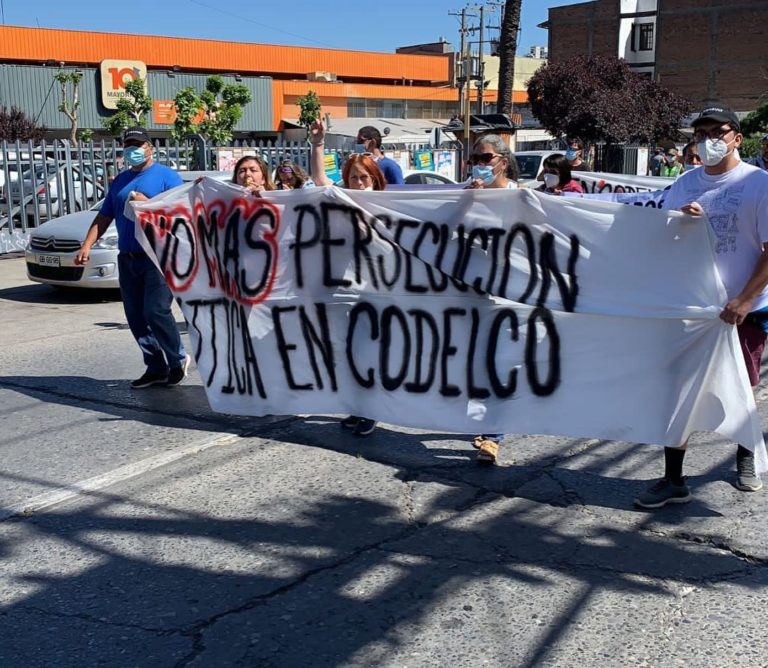Tierra Colorada – Trabajadores de CODELCO se movilizan en protesta por despidos injustificados