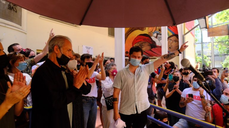 Gabriel Boric, recibió apoyo de artistas, actrices y actores: “En la disyuntiva ante la que estamos, la tarea que pueden hacer ustedes en este tipo de autoconvocatorias en todo Chile es fundamental”