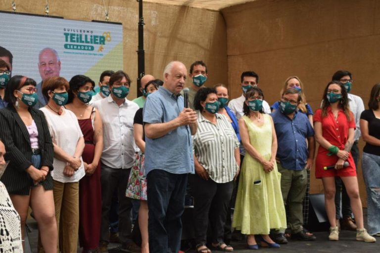 Teillier presentó amplio respaldo para postulación al Senado: “Su templanza, su responsabilidad y convicción de justicia va a ser un tremendo aporte para hacer del Senado un espacio transformador”