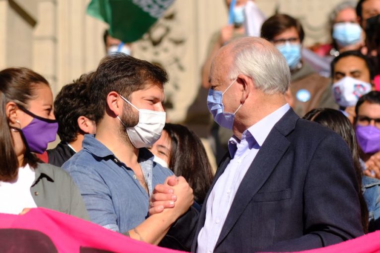 Teillier reiteró que el movimiento social y popular será fundamental en el apoyo al programa de gobierno de Apruebo Dignidad
