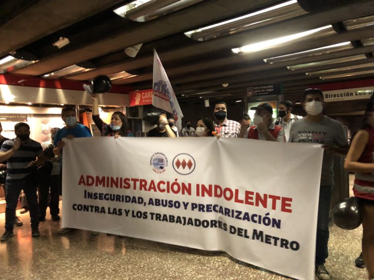 Trabajadores de Metro se movilizan por precarización e inseguridad tras masivos despidos