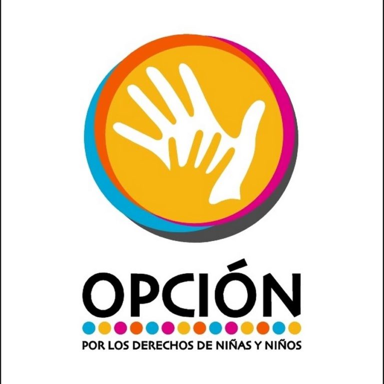 Juventudes: Corporación Opción presenta Iniciativa Popular de Norma para la titularidad de derechos de NNA.