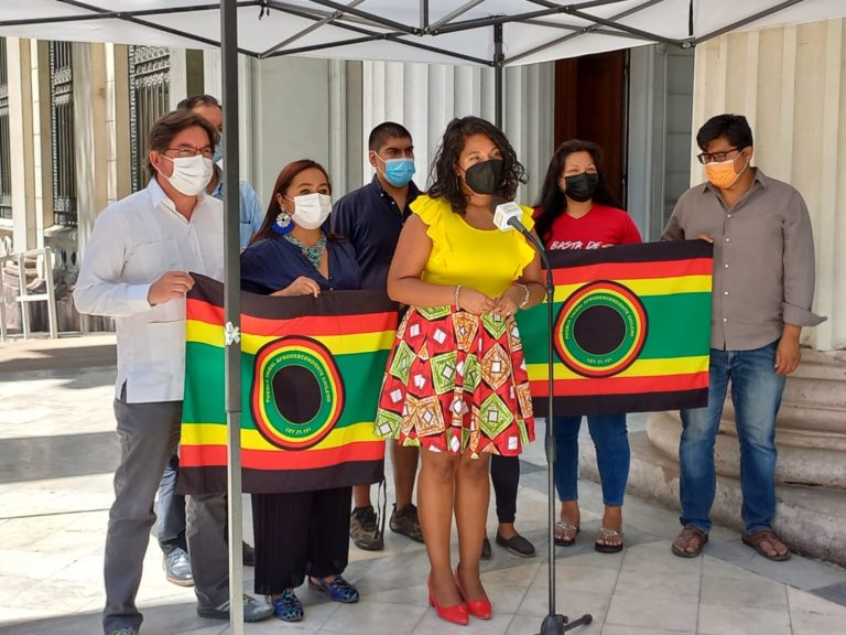 En la Comisión de Sistema Político: Pueblo Afrodescendiente presentó su iniciativa de norma popular para ser reconocidos constitucionalmente