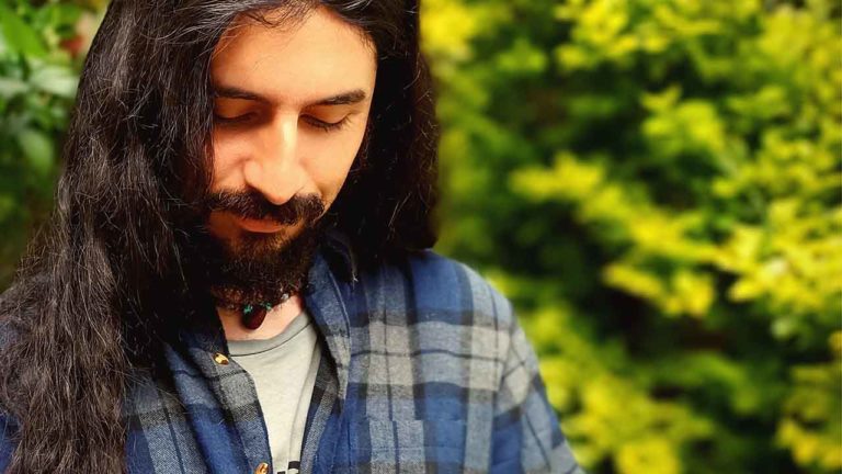Yayo Jara debuta con emotivo single “El Tiempo Vuela”