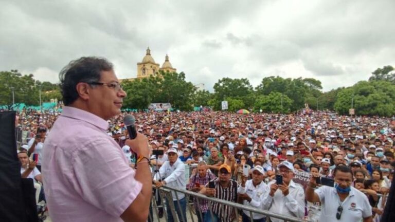 Colombia: Derecha “progresista”, caballo de Troya del uribismo