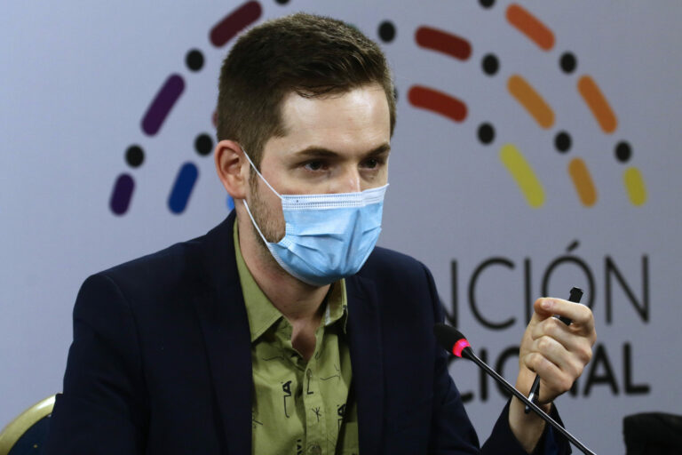 Gaspar Domínguez: “A pesar de los tropiezos y dificultades la Convención entrega un texto Constitucional que responde a las demandas de la ciudadanía”