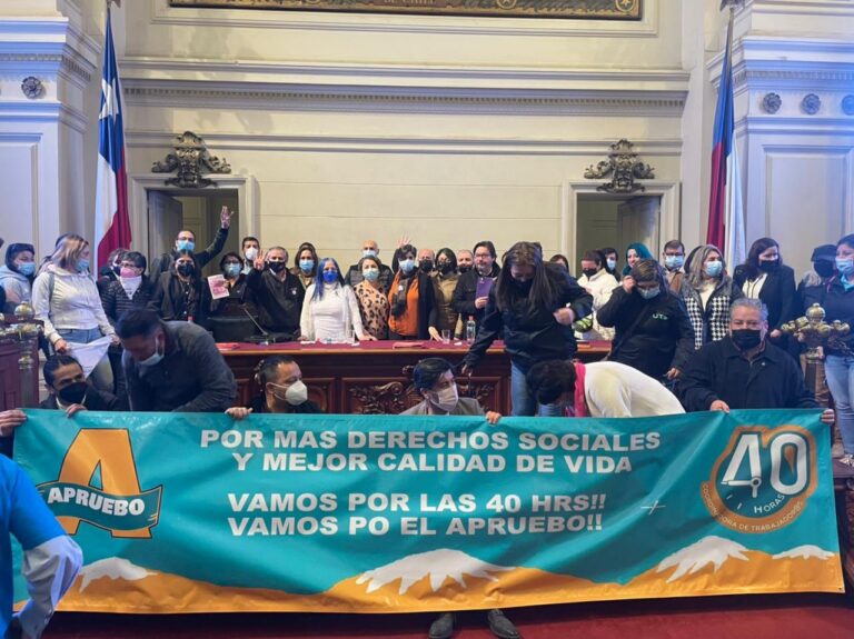 Amplia convocatoria marcó seminario por las #40horas