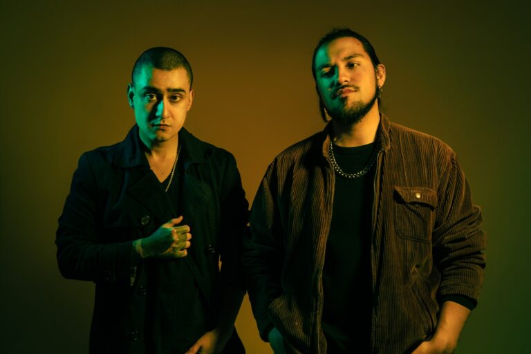 Mulato Cósmico entrega una nueva versátil propuesta en su single “Delirio”
